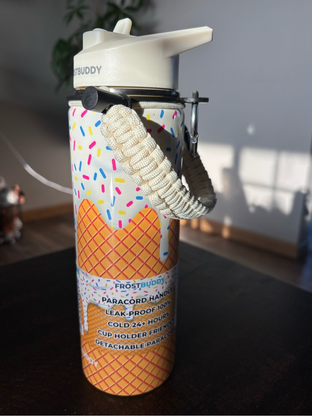 Frost Buddy Sports Buddy 24oz White Sprinkle Design NWT